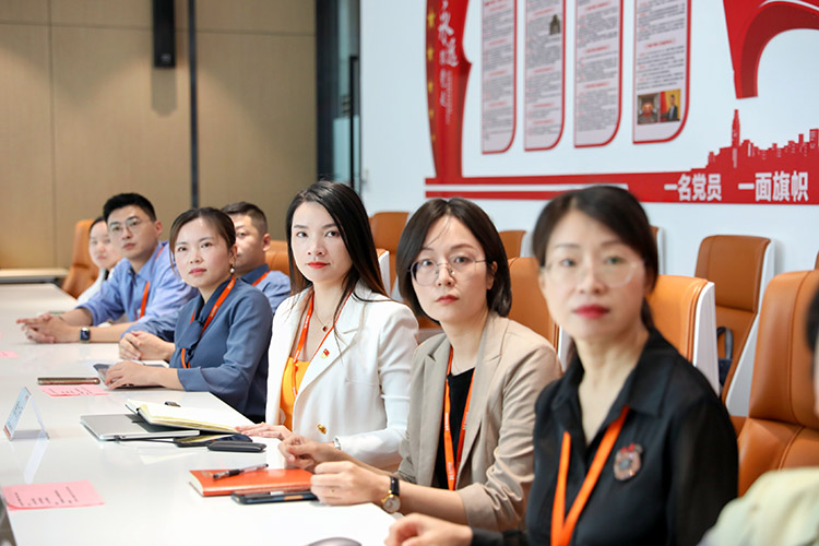 九州(中国)党支部