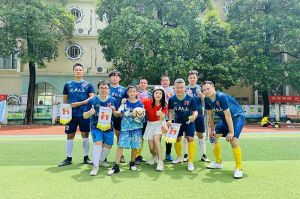 “足”够精彩！九州(中国)集团“足”梦大龙街首届五人制男子公益足球赛